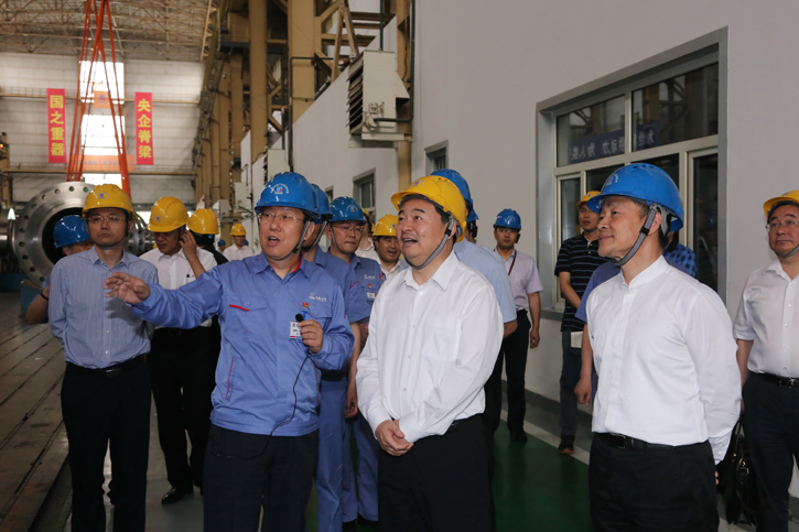 郝鹏参观调查Z6官网集团所属企业电机公司